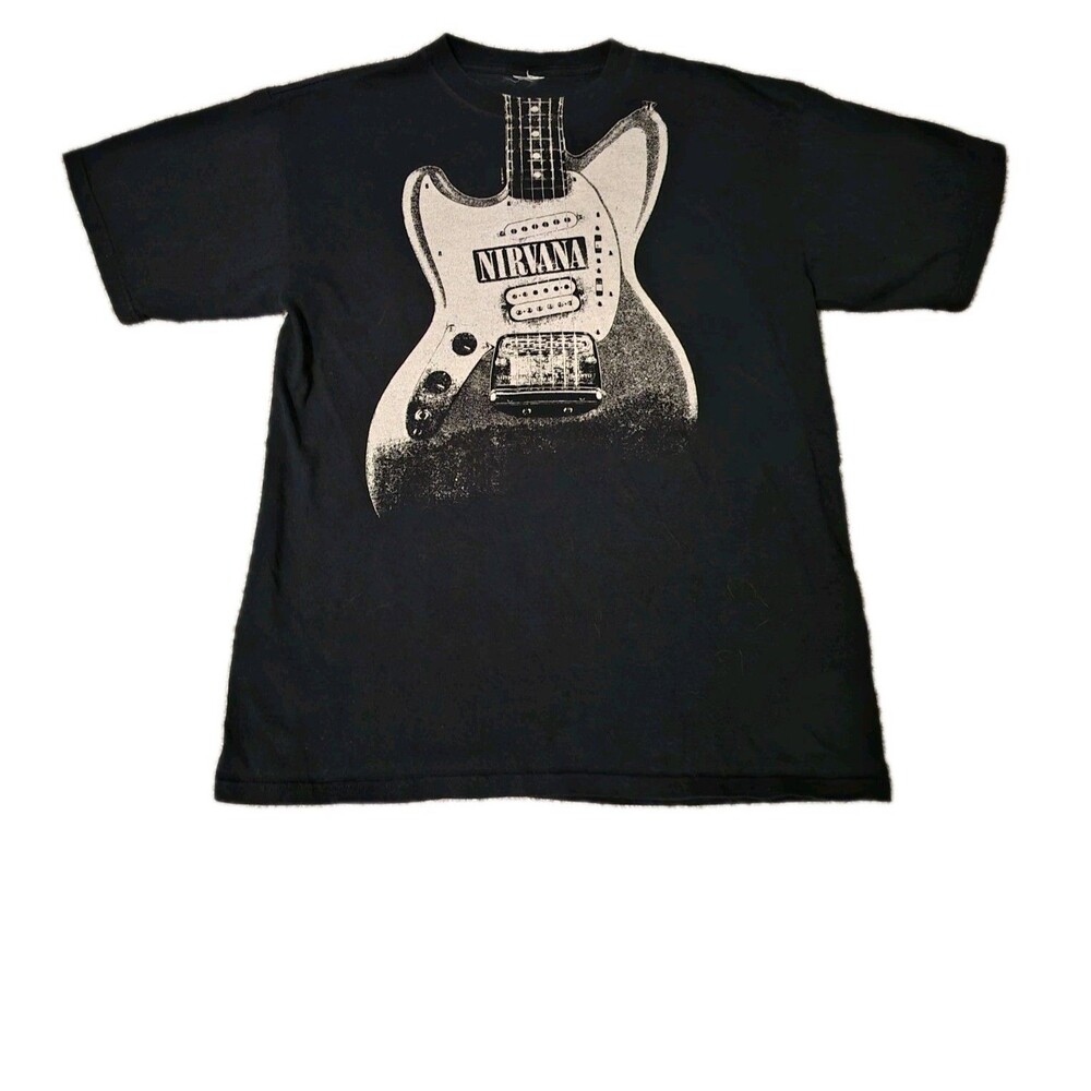 Y2K Gildan Heavy Cotton Nirvana Guitar Kurt Cobain L T Shirt 2005 Black Grunge